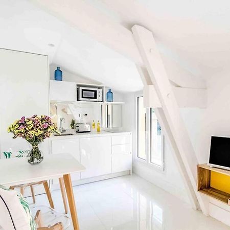 New Design Studio Walking To The Beach And Shops Appartamento Villefranche-sur-Mer Esterno foto